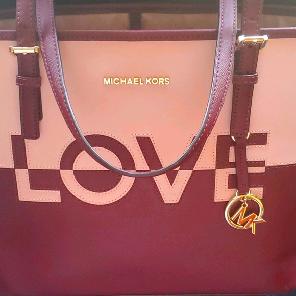 Michael Kors Handbags - Womens Handbag